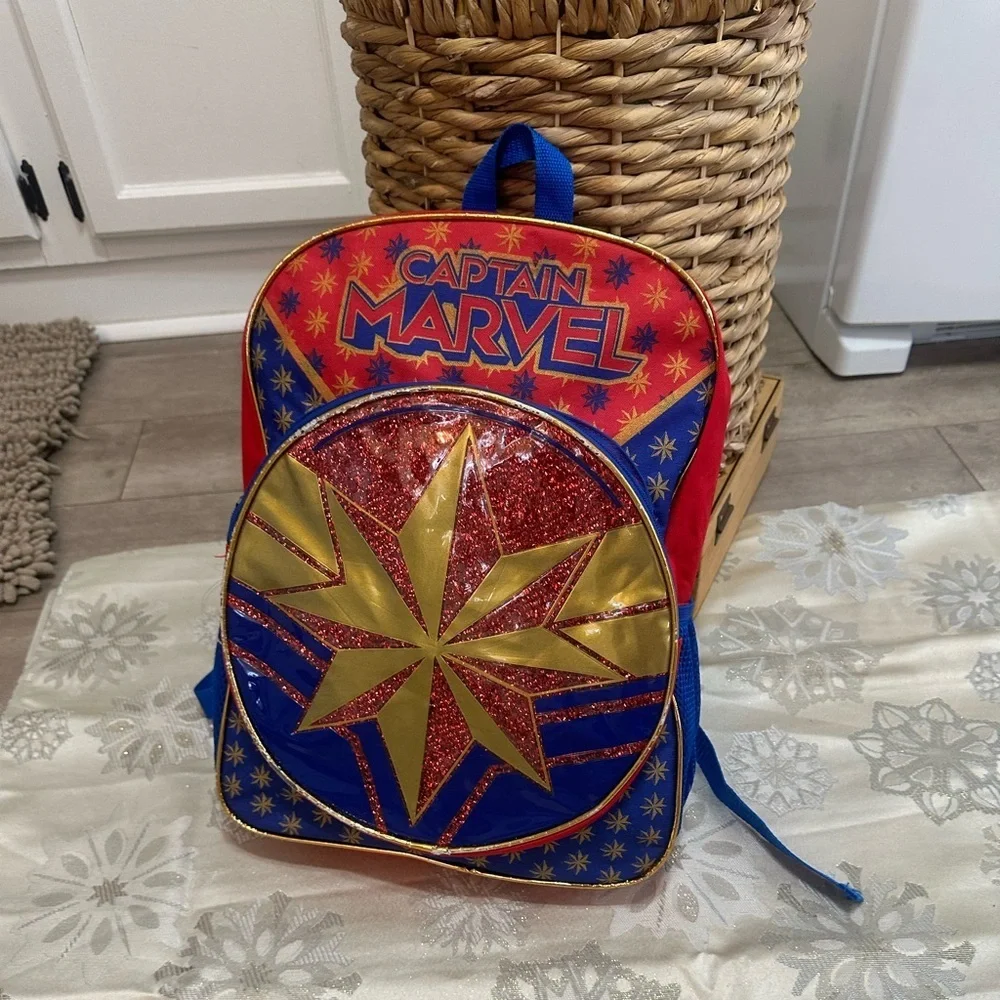 Marvel kids circle bold